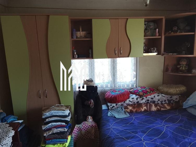 Casă individuală cu 5 camere cu Canalizare în Prajila