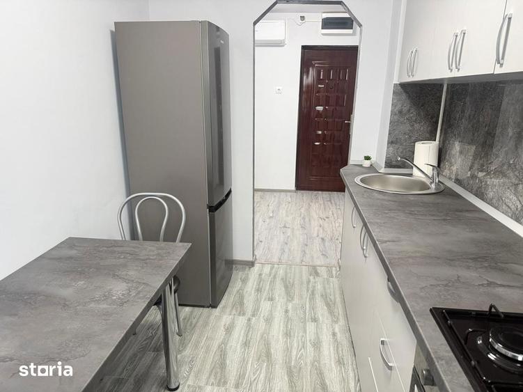 Apartament cu 2 camere decomandat în Micro 6