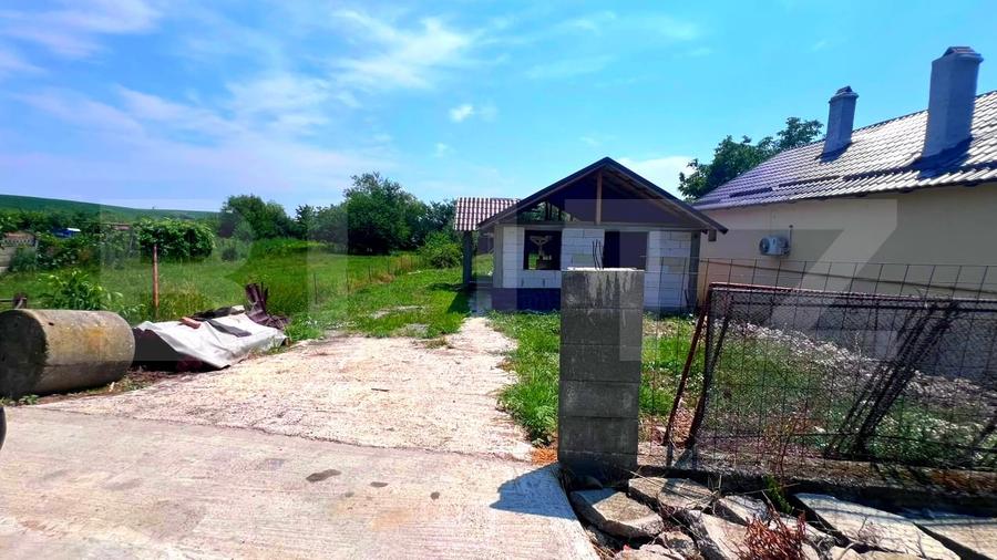 Casă individuală cu 3 camere cu Teren 425 Mp în Cricău