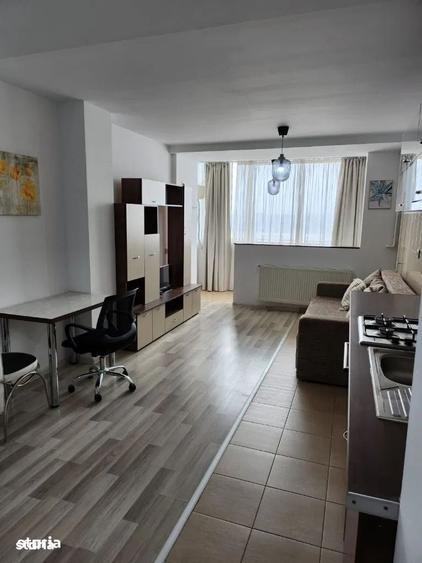 Apartament cu 3 camere decomandat în Dobroești
