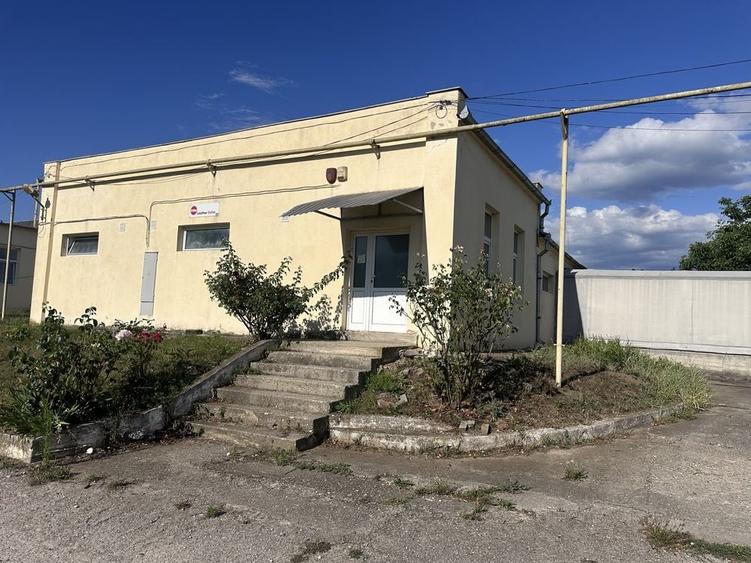 Spațiu comercial, de 5,500 mp, în Bălata