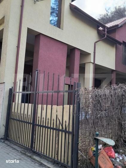 Casă cu 5 camere cu Teren 521 Mp în Central