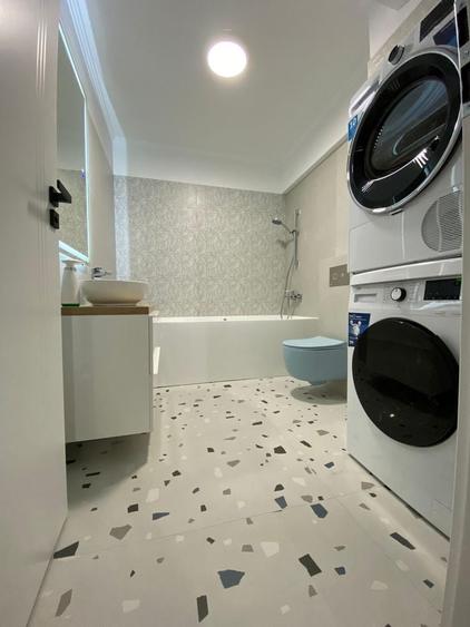 Apartament cu 3 camere decomandat în Florești