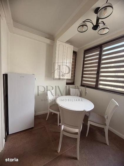 Apartament cu 3 camere decomandat în Dumbrăvița