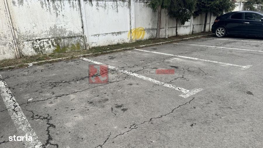 Spațiu comercial, de 269 mp, în Județean