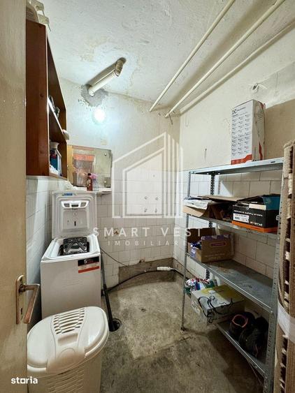 Apartament cu 4 camere decomandat în Micro 16