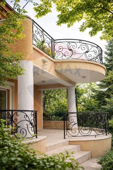 Casă individuală cu 7 camere cu Teren 1798.1600341797 Mp în Izvorani