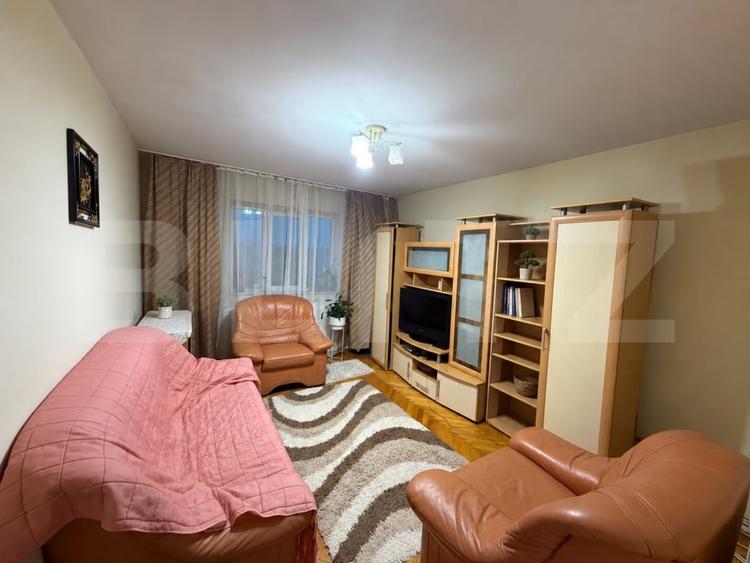 Apartament cu 2 camere decomandat, mobilat în 9 Mai