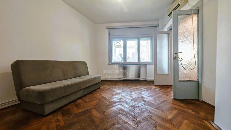 Vanzare apartament 3 camere, boxa, zona Stirbei Voda-Calea Plevnei-Cismigiu - 1