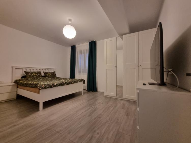 Casă individuală cu 4 camere cu Canalizare în Central