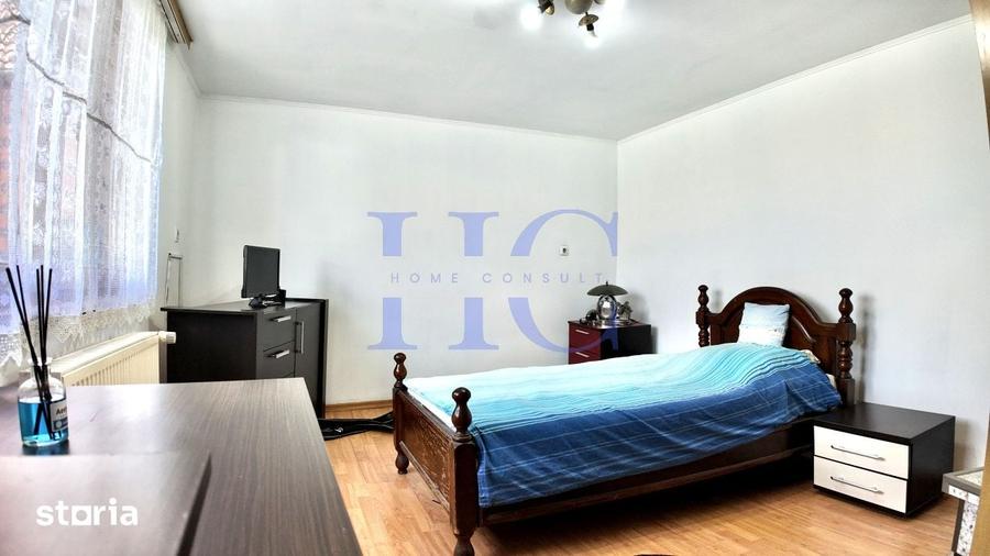 Casă cu 4 camere cu Teren 1622 Mp în Central
