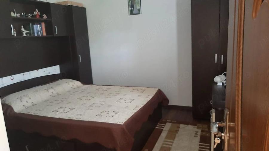 Casă cu Teren 500 Mp în Teslui