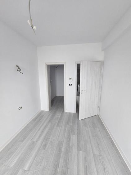 Casă cu 4 camere în Săcălaz