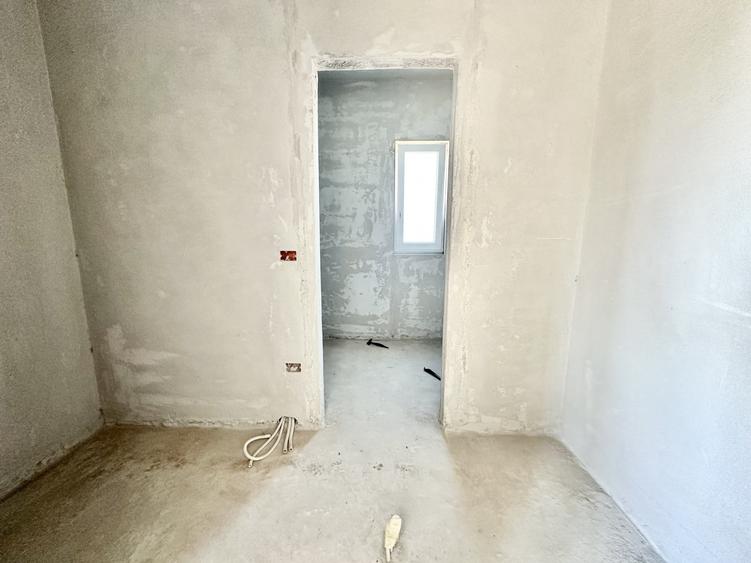 Duplex cu 5 camere cu Canalizare în Moșnița Veche