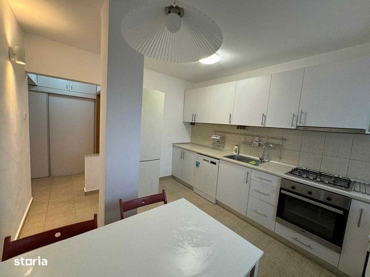 Apartament cu 2 camere decomandat, mobilat în Romană