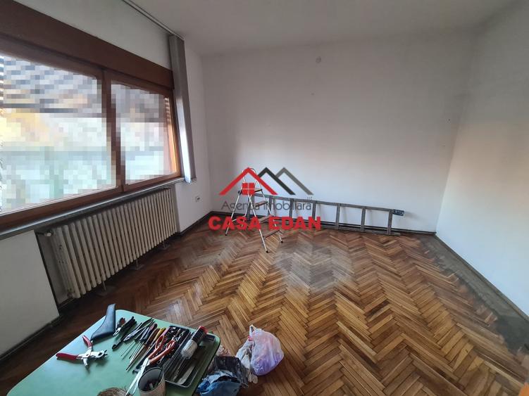 Duplex cu 2 camere cu Teren 400 Mp în Câmpina