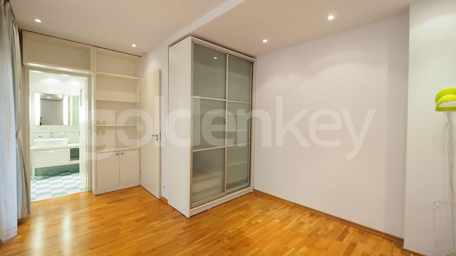Duplex cu 6 camere cu Canalizare în Băneasa