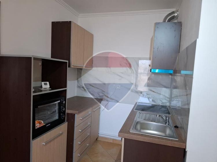 Apartament cu 2 camere semidecomandat în Micălaca