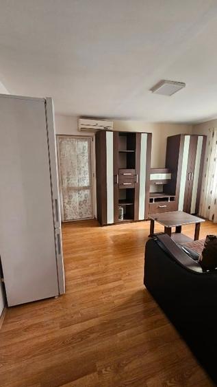 Apartament cu 2 camere decomandat, mobilat în Ostroveni