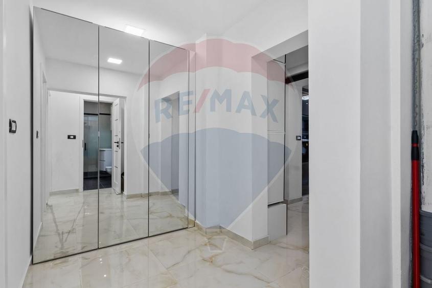 Apartament cu 3 camere decomandat, mobilat în Băncilor