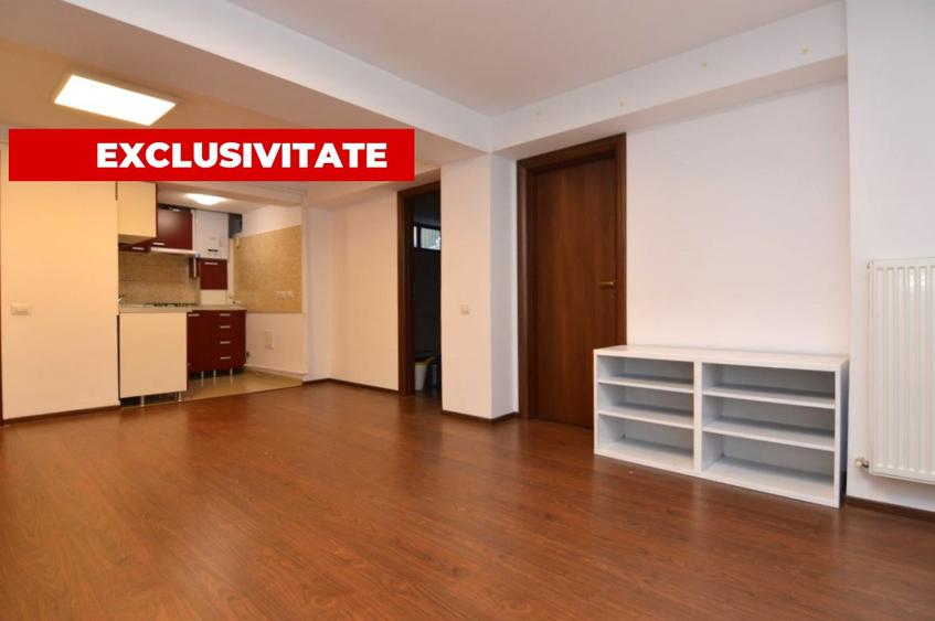 Apartament cu 2 camere decomandat în Baba Novac