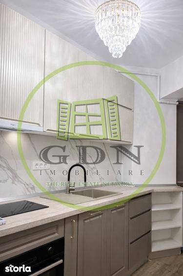 Apartament cu 3 camere decomandat în Centrul Istoric