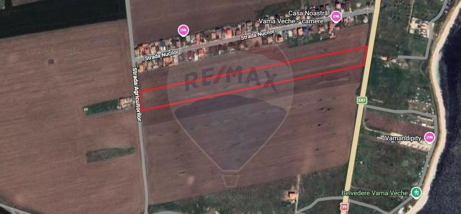 Teren agricol intravilan de 19500 mp, în Central