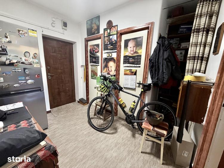 Apartament cu 3 camere în 7 Noiembrie
