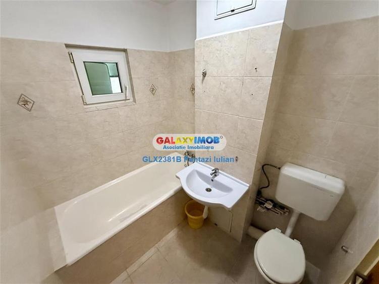 Apartament cu 3 camere decomandat în Doamna Ghica