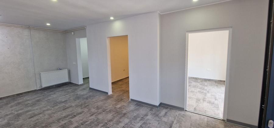 Spațiu comercial, de 47 mp, în Central