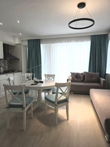 Apartament cu 2 camere decomandat, mobilat în Mamaia