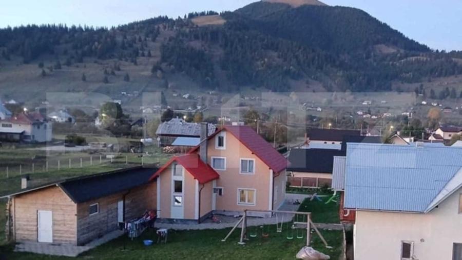 Casă în Dorna Candrenilor – zonă retrasă, liniștită - 2
