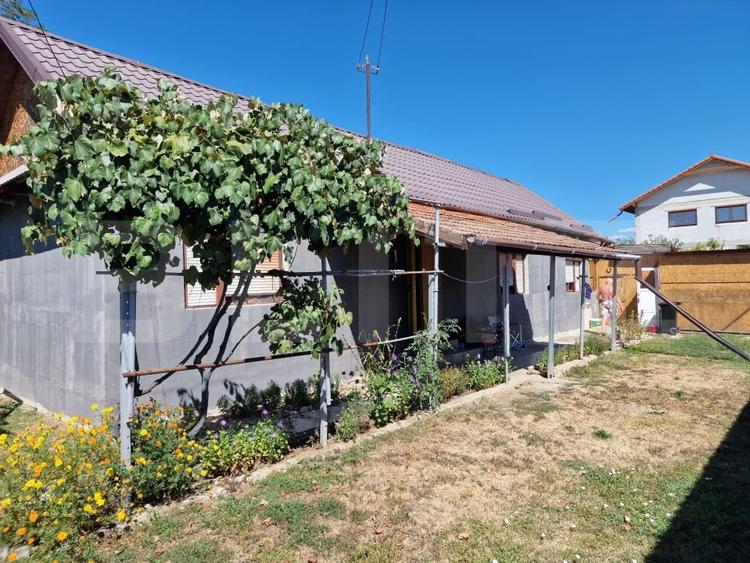 Casă individuală cu 2 camere cu Canalizare în Bonțida