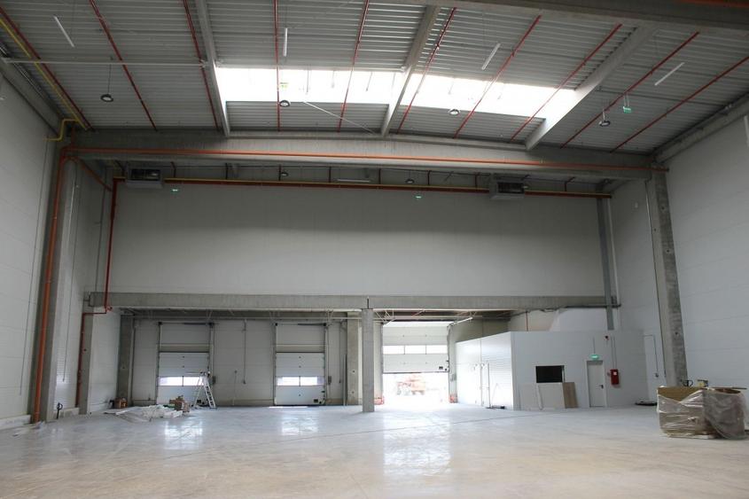 Spațiu industrial, de 970 mp, în Apahida