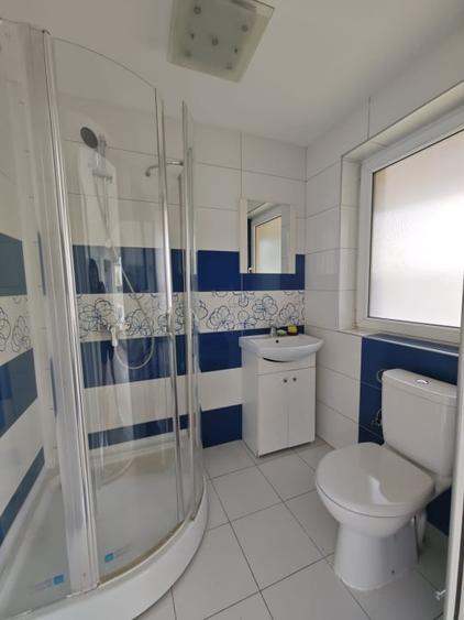 Apartament spațios,de vanzare, 3 camere, 98 mp, zona Petru Rares - 8