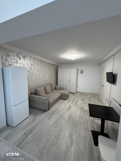 Apartament cu 2 camere decomandat în Palazu Mare