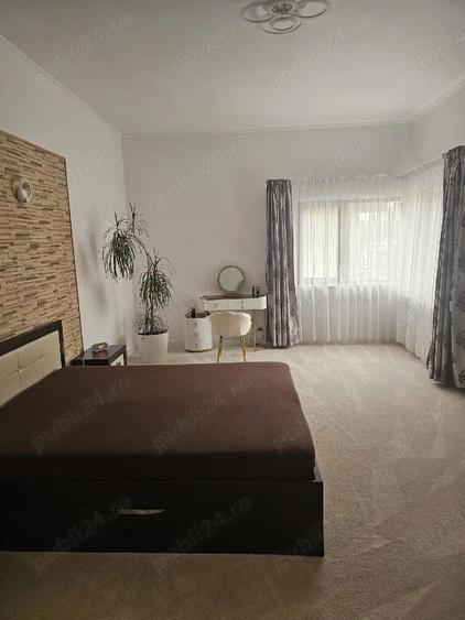 Casă cu 4 camere cu Teren 270 Mp în Mogoșoaia