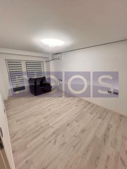Apartament cu 3 camere decomandat, mobilat în Decebal