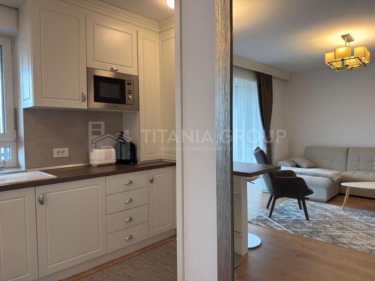 Apartament cu 2 camere semidecomandat în Tractorul
