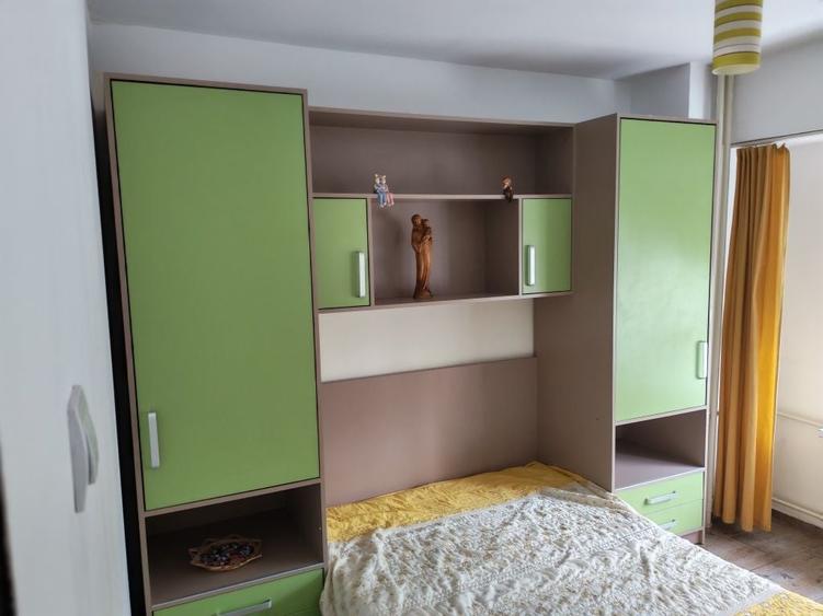 PROPRIETAR,ofer spre inchiriere, apartament cu 2 camere,decomandat,54 mp,Calea Calarasi,vis a vis,de Facultatea Hyperion - 3