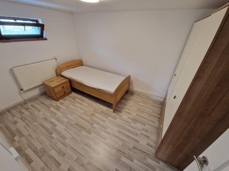Apartament cu 3 camere în Florești