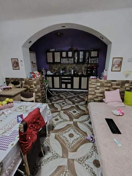 Casă cu Teren 80 Mp în Vânători