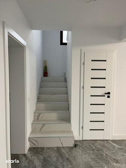 Casă cu 4 camere cu Teren 430 Mp în Dezmir