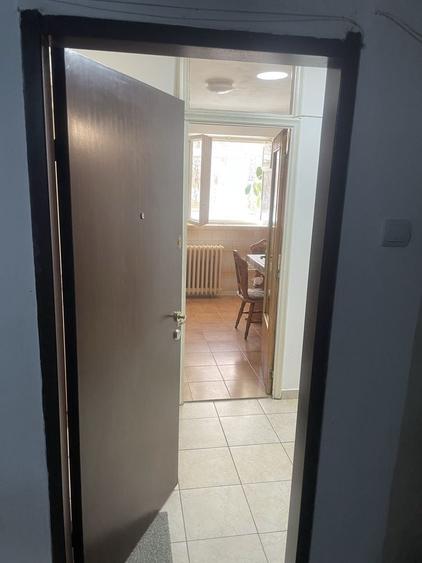 Apartament cu 2 camere decomandat în Rahova