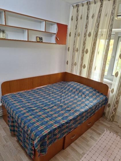 Apartament cu 2 camere decomandat în 1 Mai