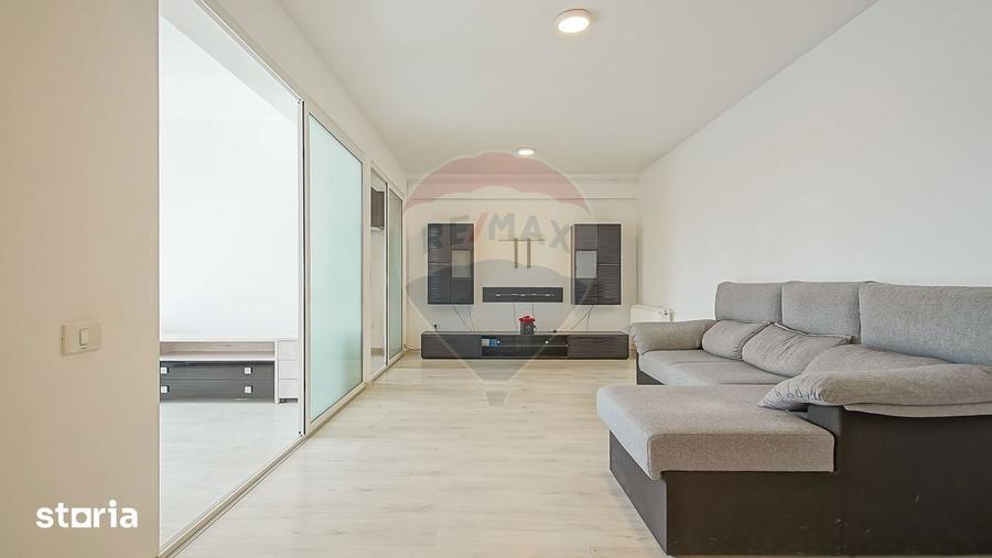 Apartament cu 3 camere în Triaj