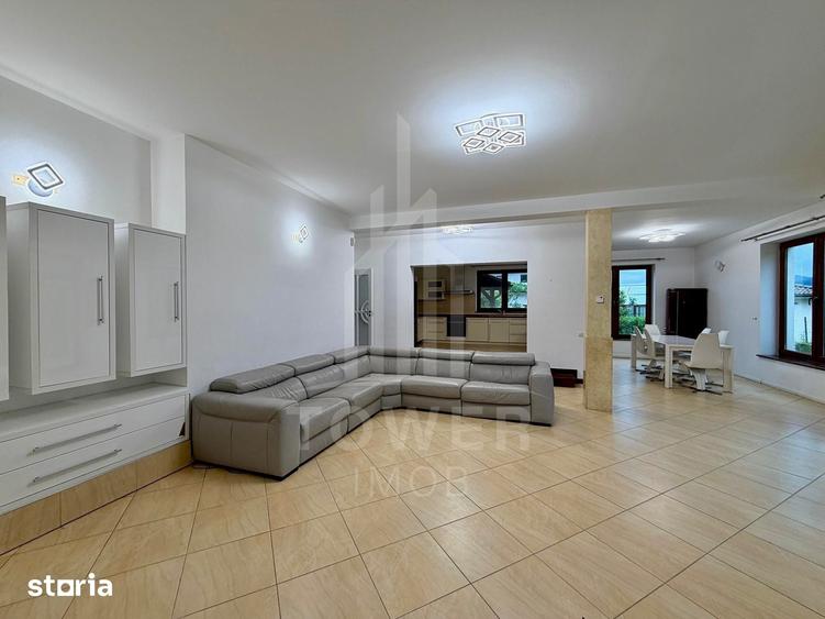 Casă cu 9 camere cu Teren 1300 Mp în Central