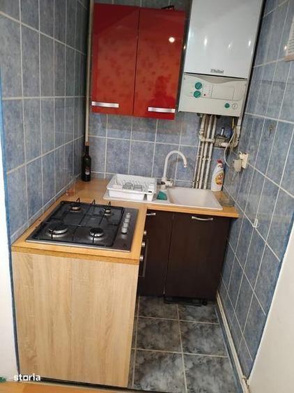 Apartament cu 4 camere decomandat în Central