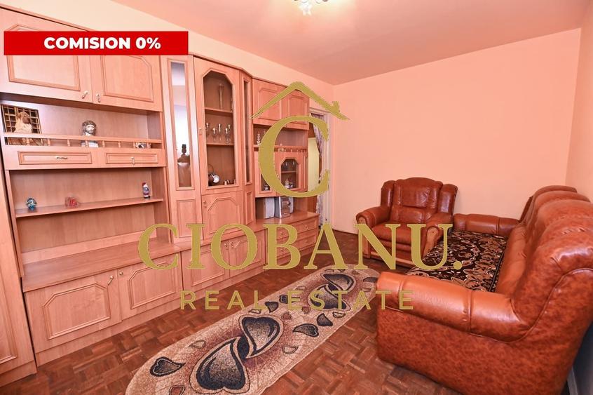 Apartament cu 2 camere semidecomandat în Craiovița Nouă