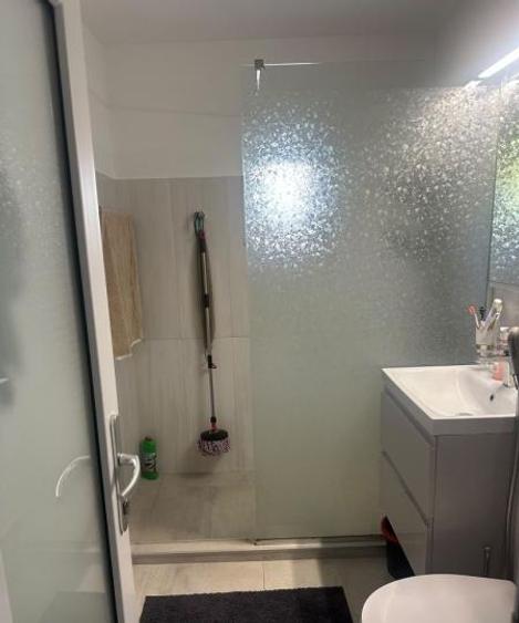 Apartament cu 2 camere decomandat în Inel I